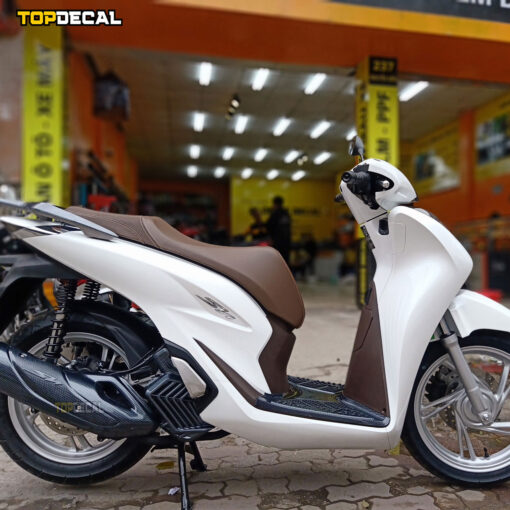 Dán decal xe Sh 2018 màu trắng lụa ngọc trai Metallic - Ảnh 2