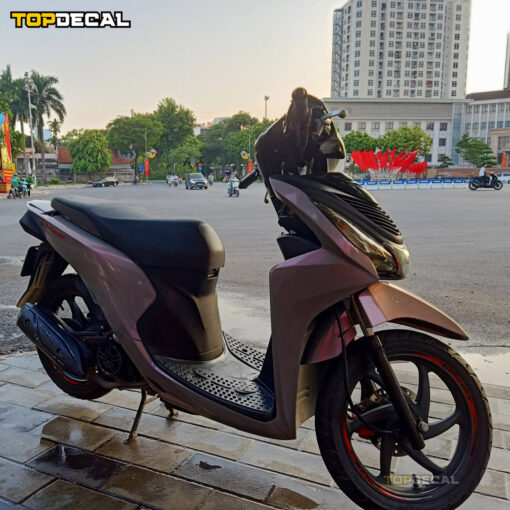 Dán xe Vision màu xám xi măng ánh hồng - Ảnh 2