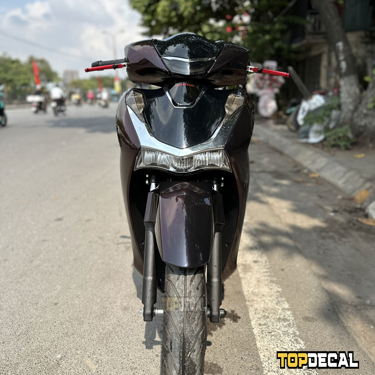 dán decal Sh màu đen ánh đỏ 