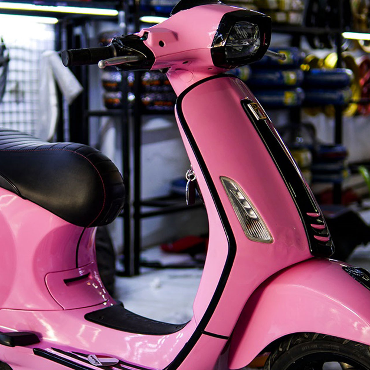 tem dán xe vespa sprint