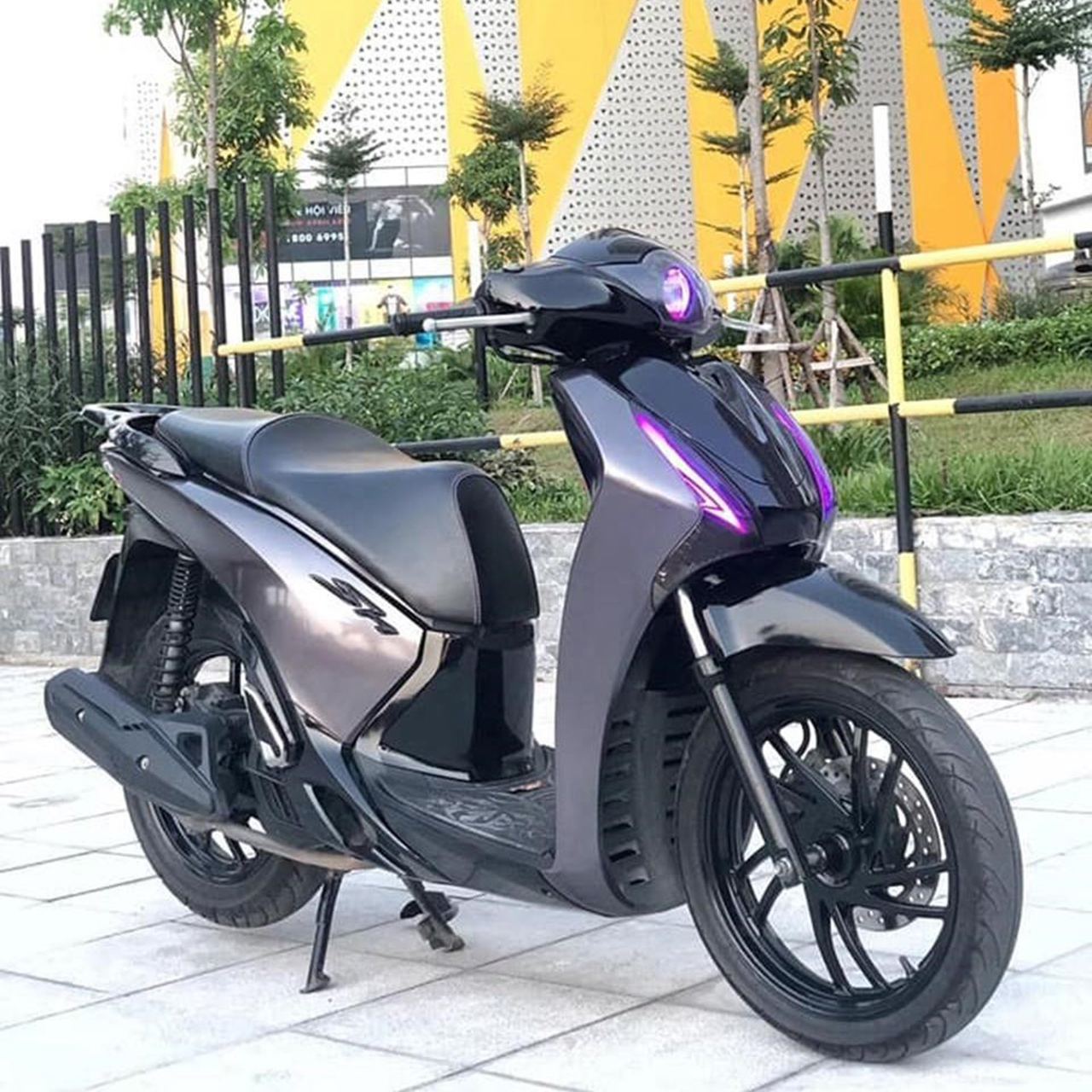 Bảng giá dán decal xe máy