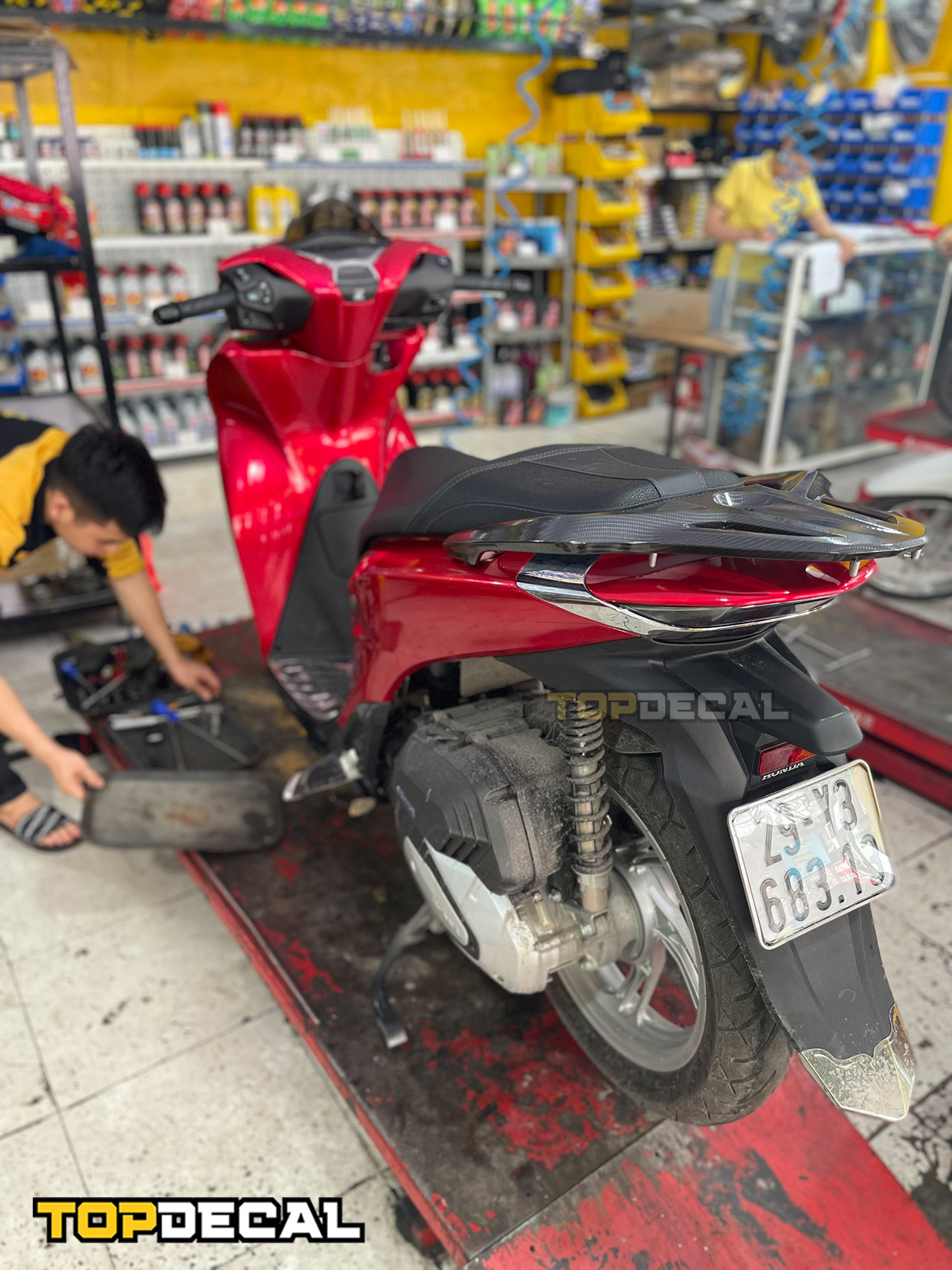 dán xe sh màu đỏ candy