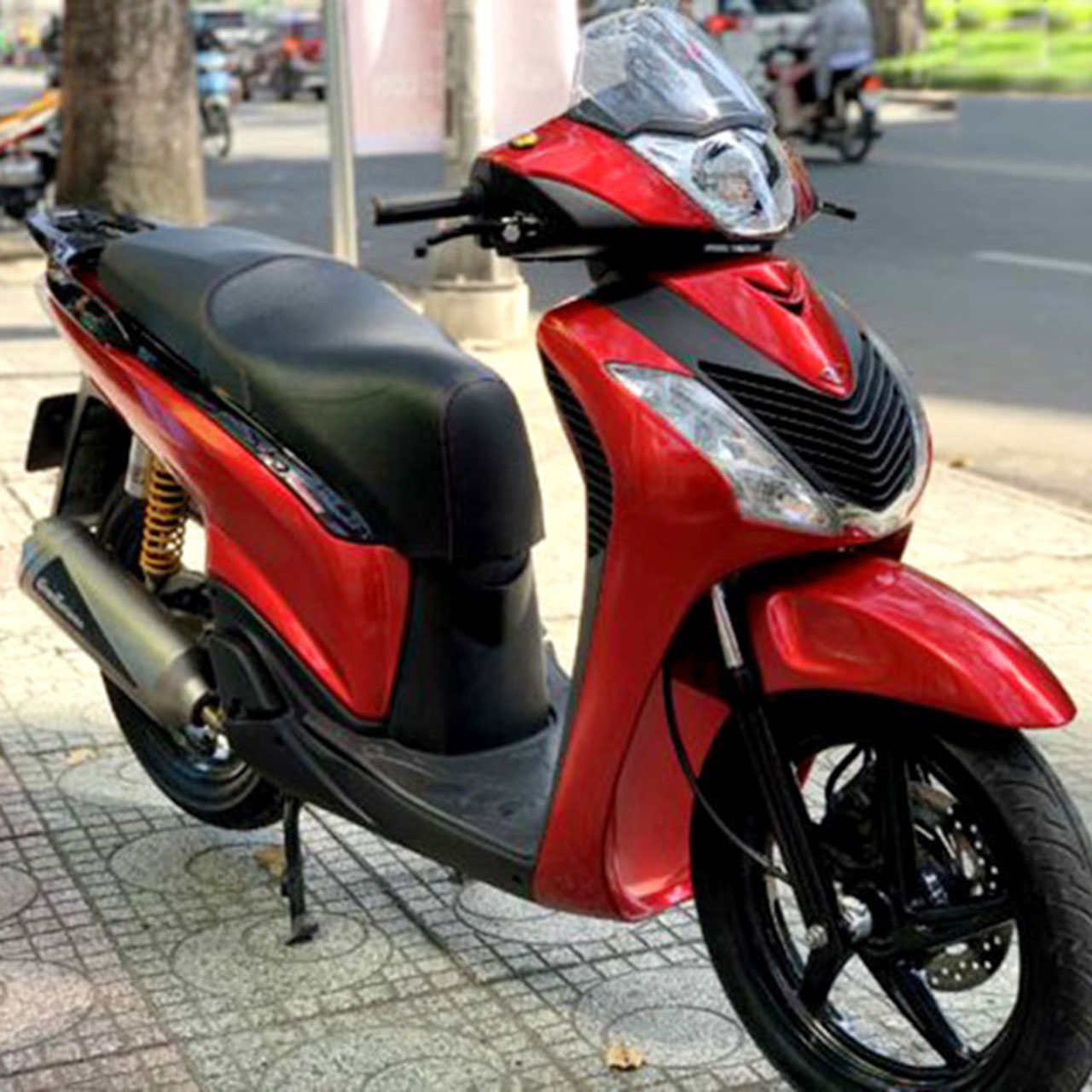 dán xe sh màu đỏ đen