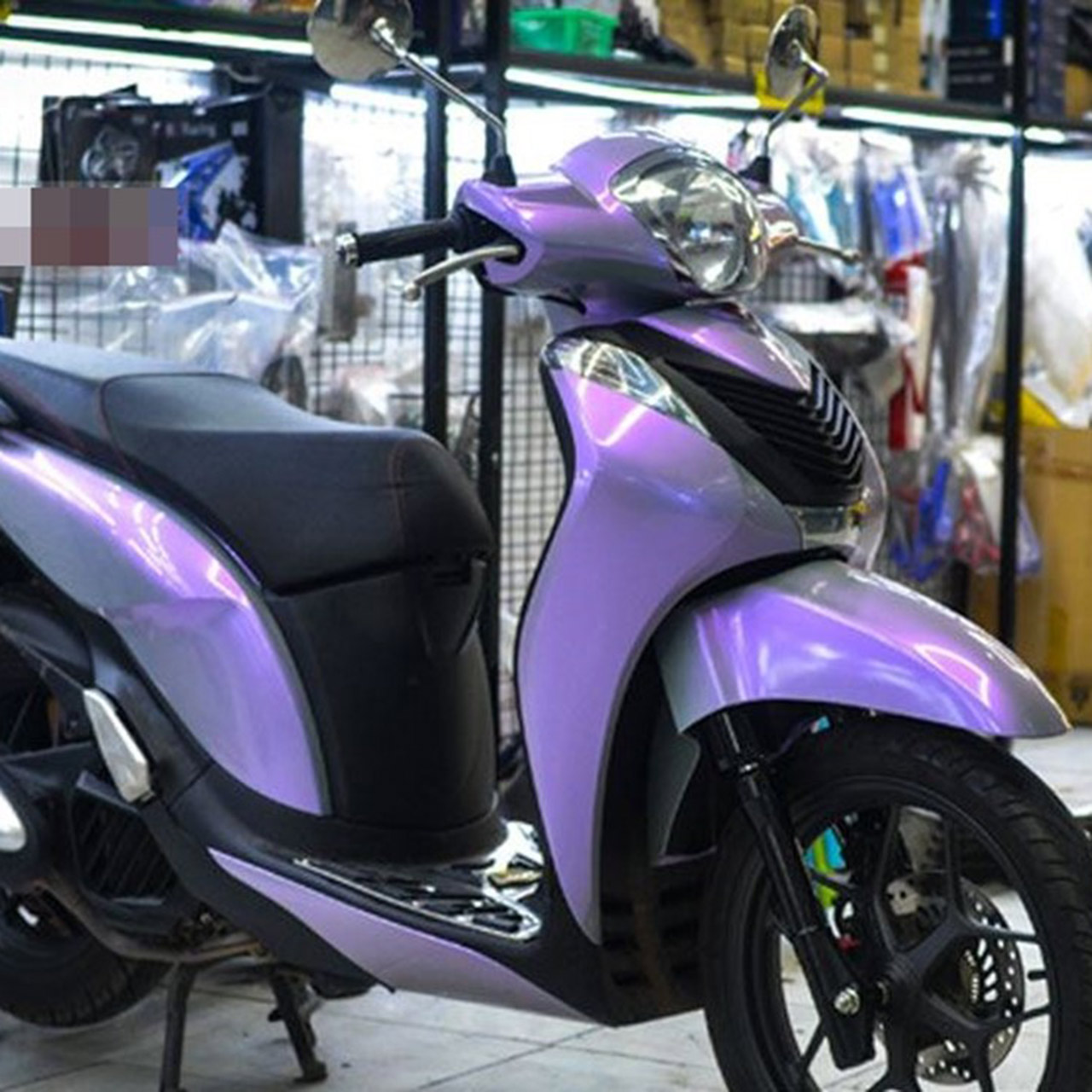 decal trắng ánh hồng