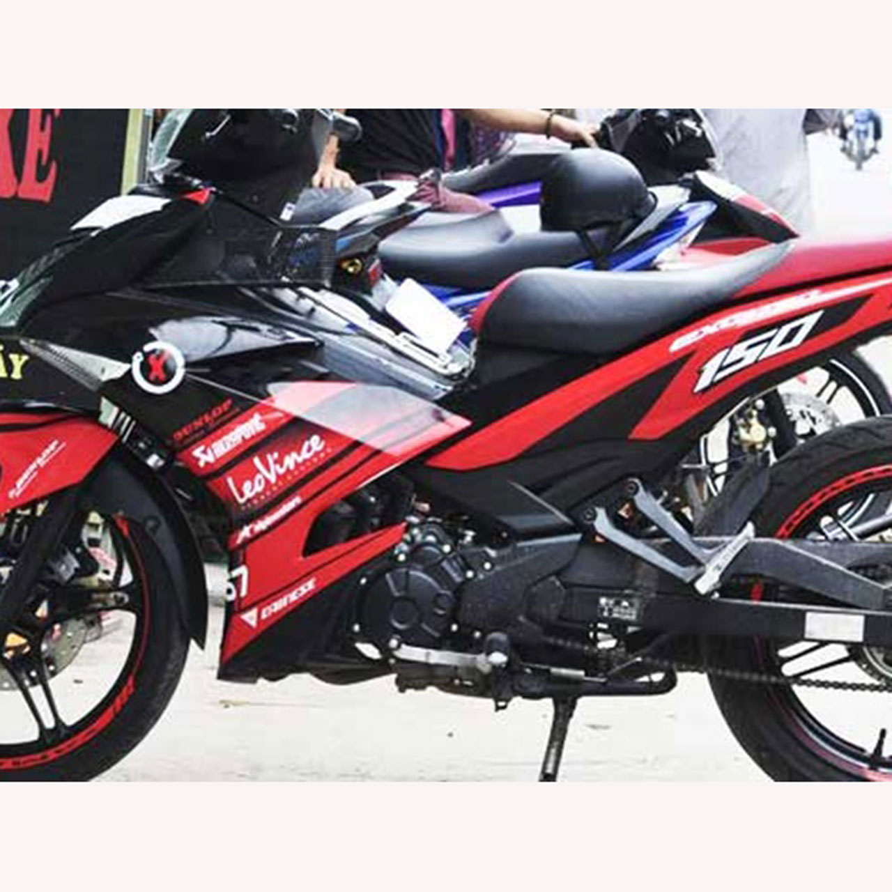 dán decal xe exciter 150