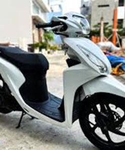 Dán xe Sh màu nhũ kim tuyến trắng lung linh