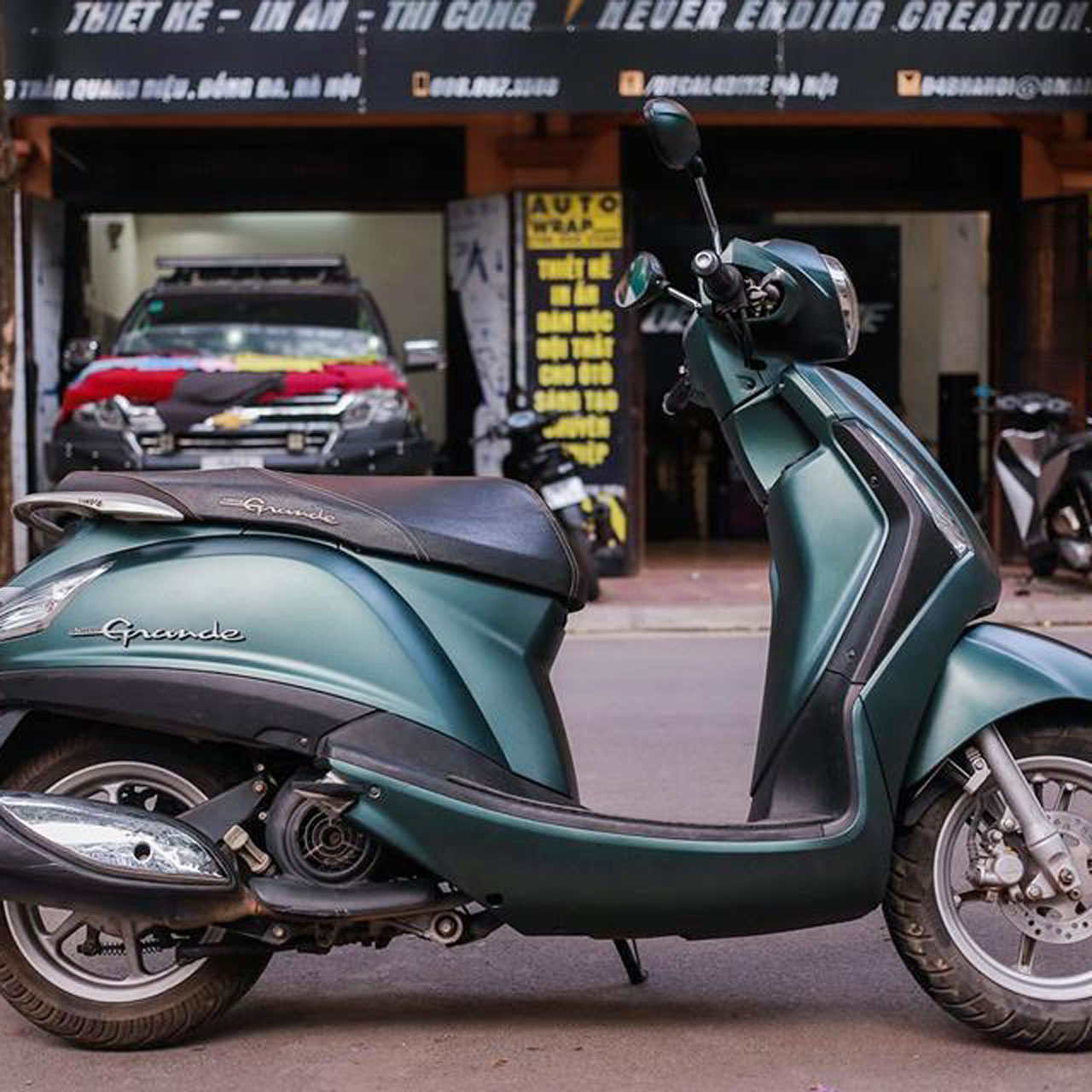 những màu dán xe grande đẹp