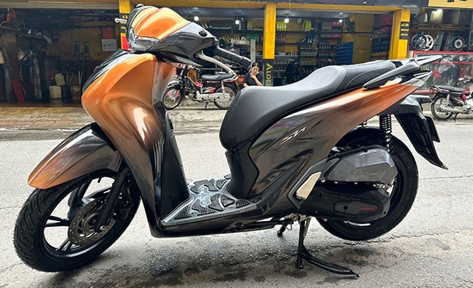 tem xe vision đẹp