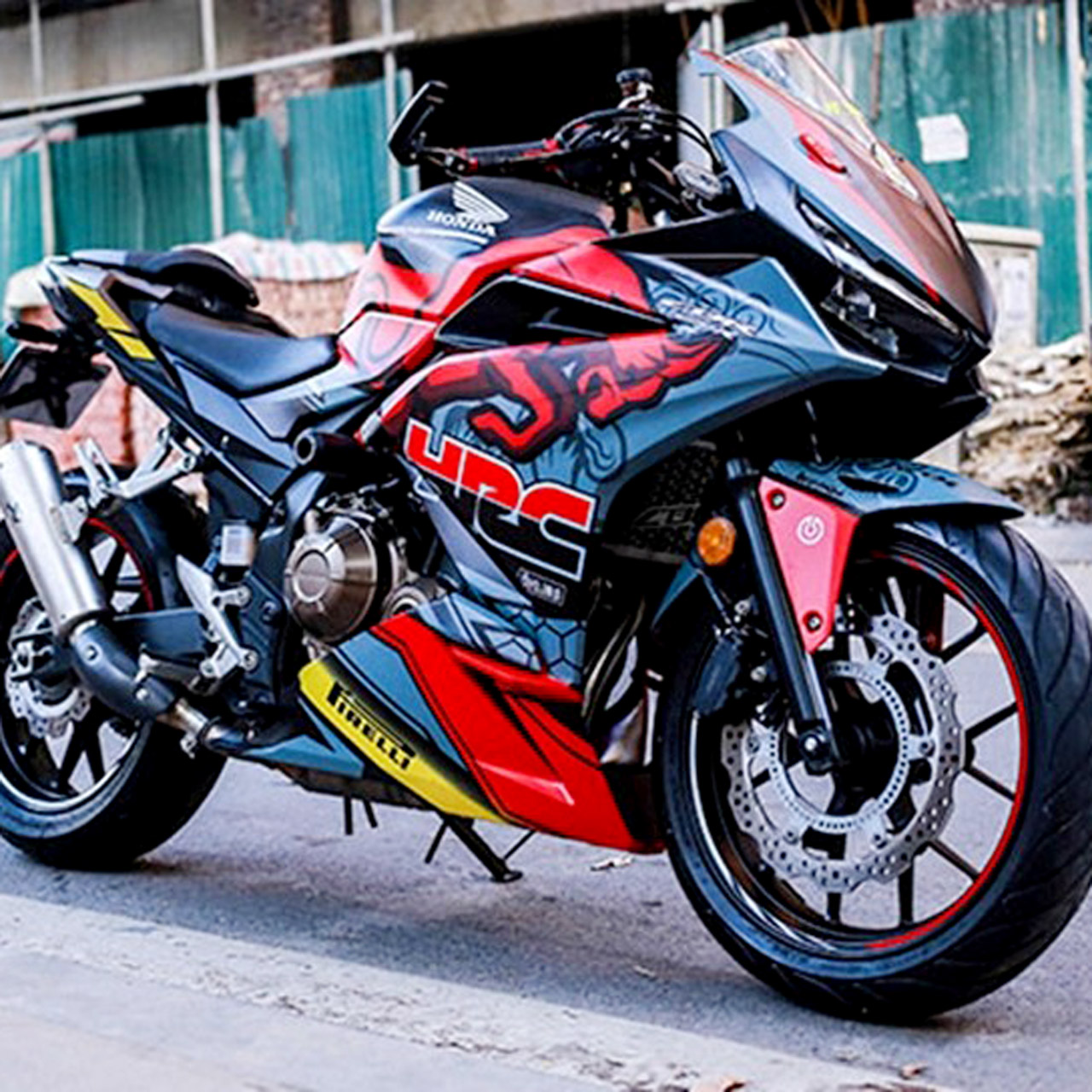 thiết kế tem xe máy