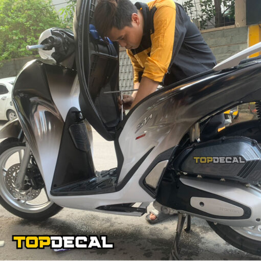 Dán xe SH màu Ombre chuyển sắc đen trắng - Ảnh 2