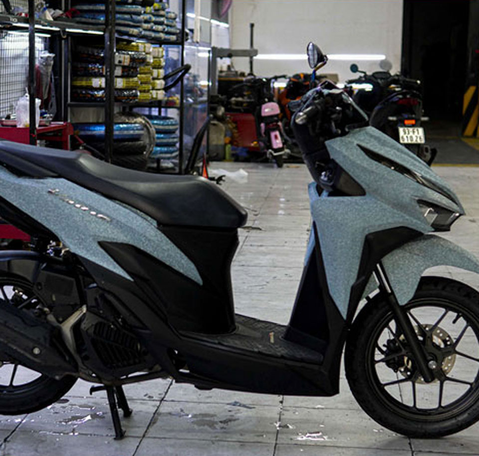 decal kim tuyến dán xe máy