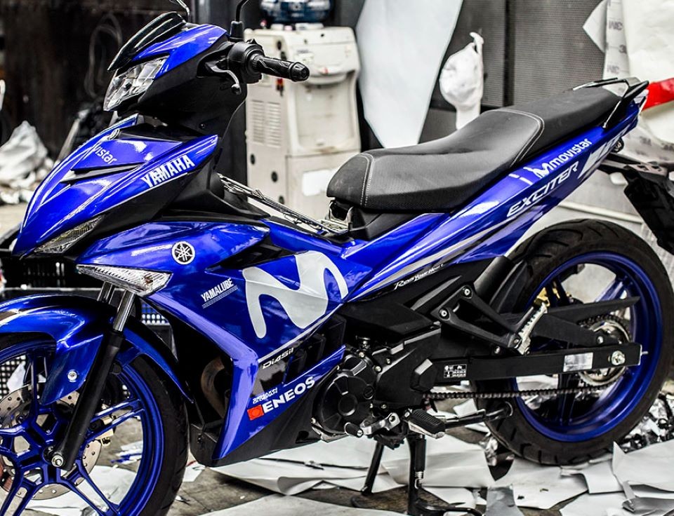 Dán decal xe Exciter 150