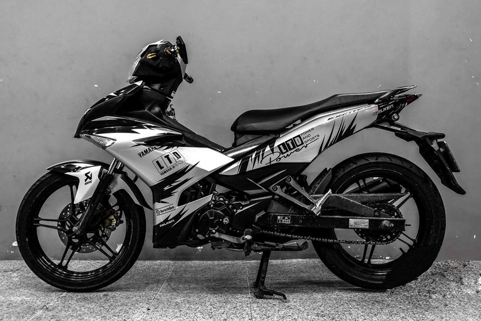 Dán decal xe Exciter 150