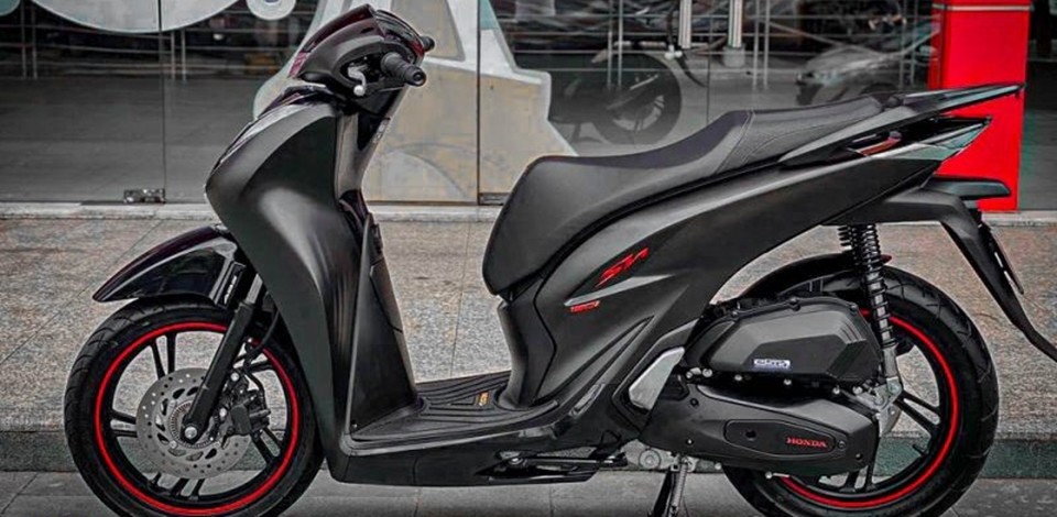 sơn xe máy giá bao nhiêu