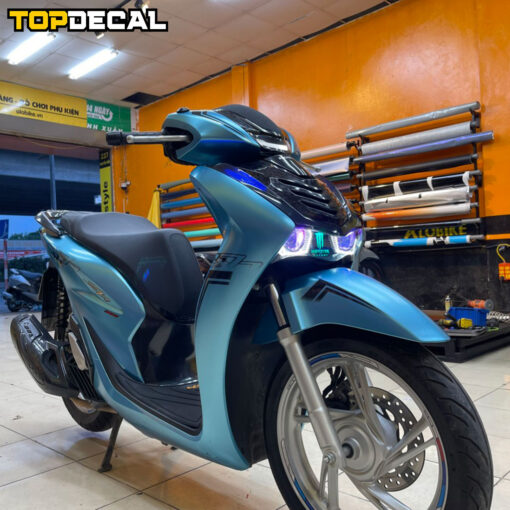 Dán xe Sh màu xanh ngọc phối tem Limited - Ảnh 4