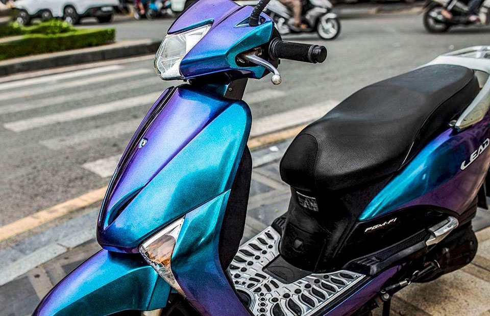 dán đổi màu xe lead