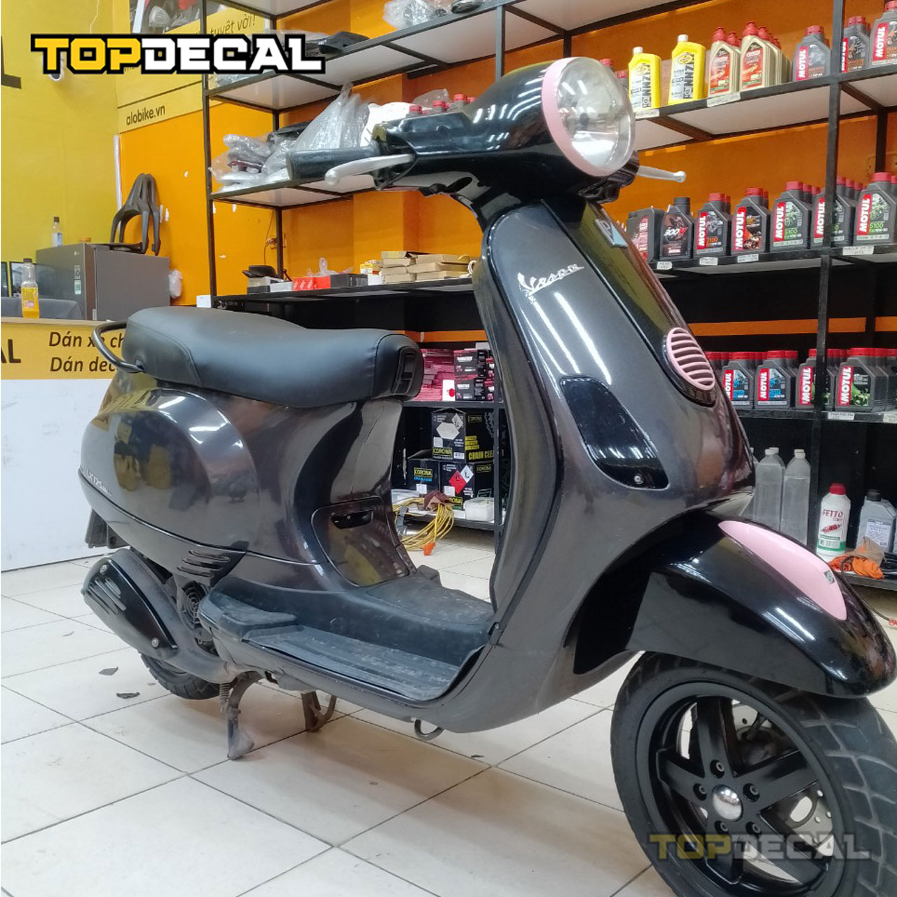 dán đổi màu xe vespa giá bao nhiêu