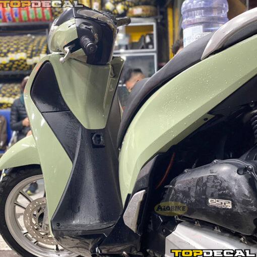 Dán xe Sh màu xanh xi măng ánh vàng - Ảnh 2