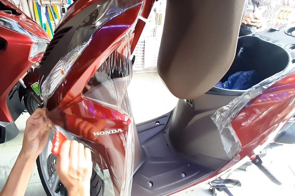 cách lột tem zin xe máy lâu năm