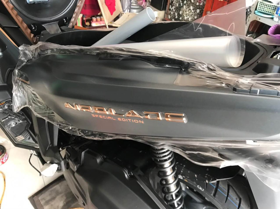 cách lột tem xe máy lâu năm